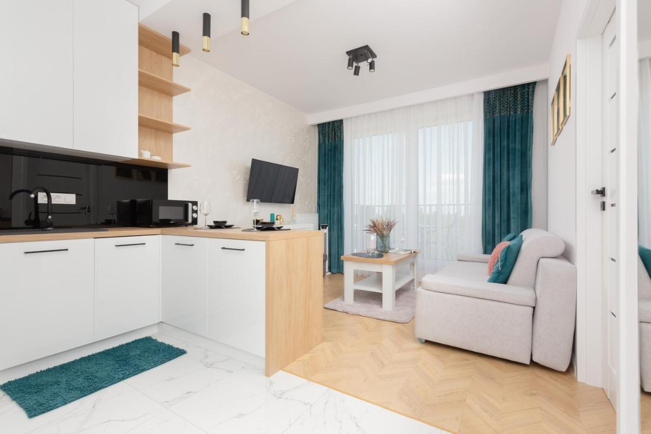 Warsaw Kotsisa Apartments With Parking By Noclegi Renters Buitenkant foto