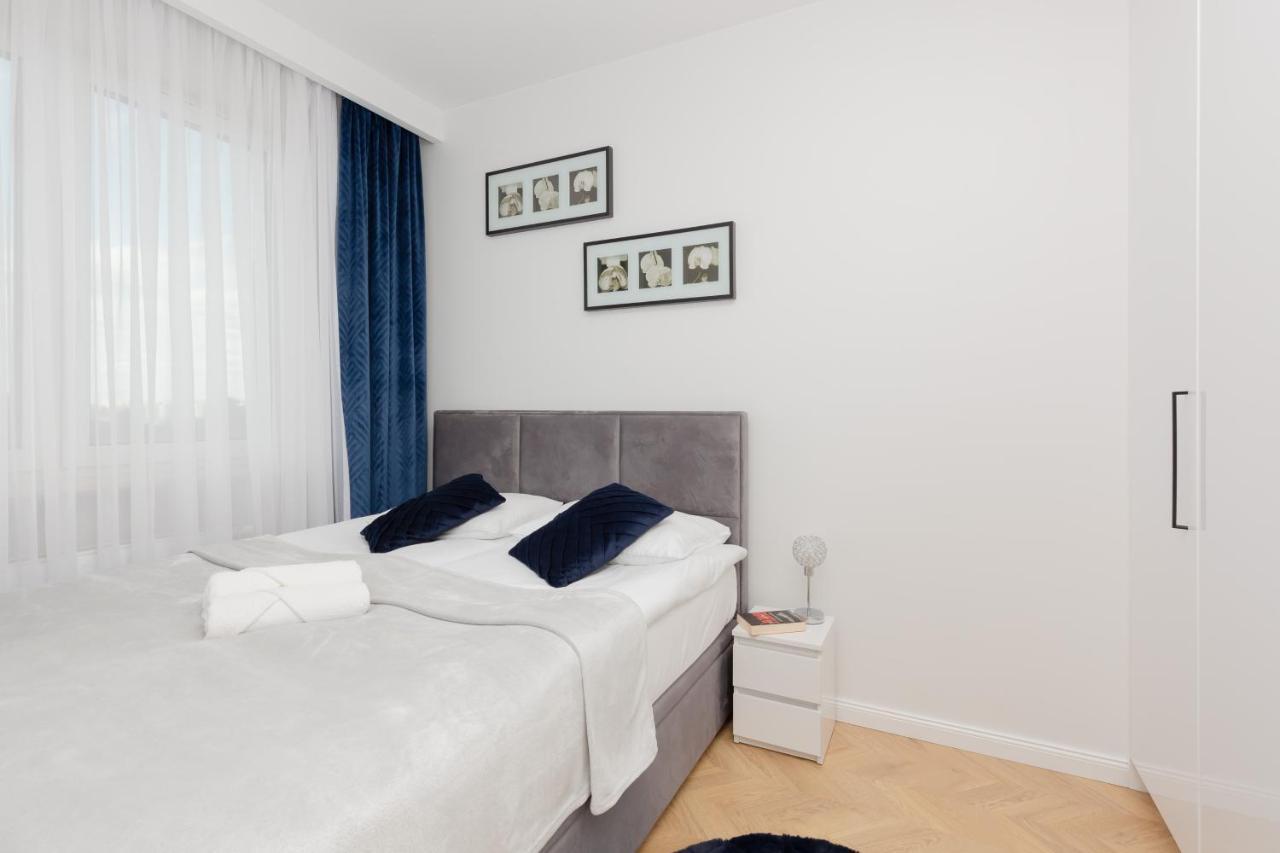 Warsaw Kotsisa Apartments With Parking By Noclegi Renters Buitenkant foto