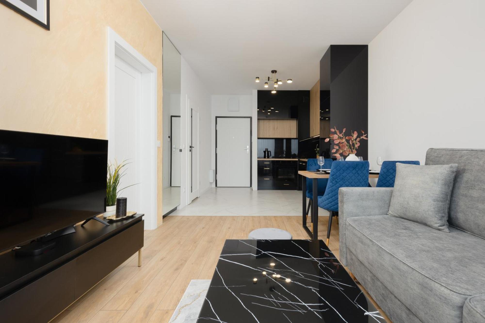 Warsaw Kotsisa Apartments With Parking By Noclegi Renters Buitenkant foto